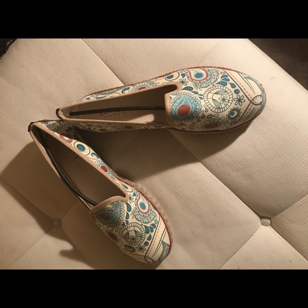 Goby Slip On Tennis Shoes